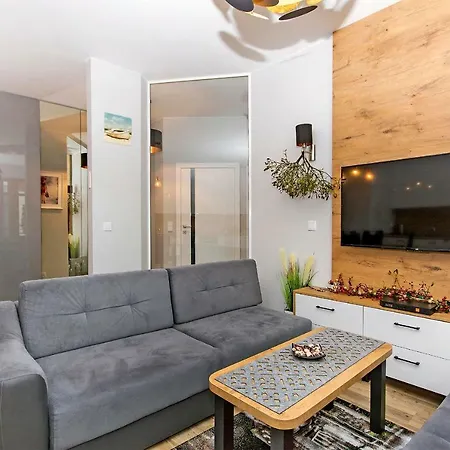 Twenty - Neptun Park By Oneapartments *